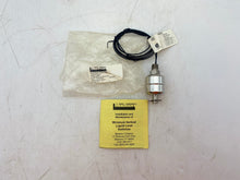 Load image into Gallery viewer, Madison M5000 Liquid Level Switch 1/8&quot; NPT 30W SPST 300 PSI Max (No Box)