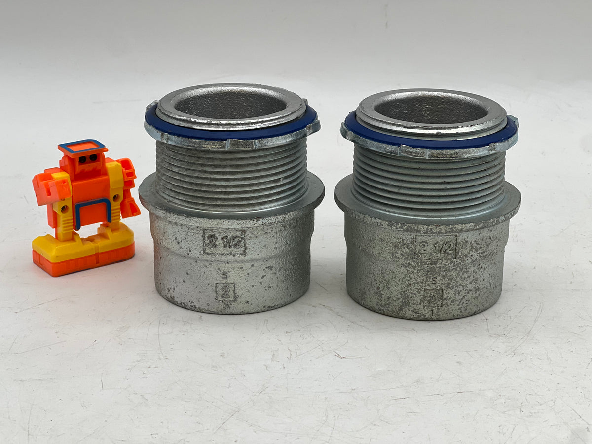 CrouseHinds ES76 Conduit Sealing Hub, 2"FNPT x 21/2"MNPT *Lot of (2