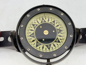 ComNav 20720003 Dirigo 5" Bracket Compass w/ Gimbal, Spheres, Back Light (Used)
