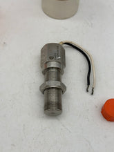 Load image into Gallery viewer, Dynalco M104 Magnetic Pickup (Used)