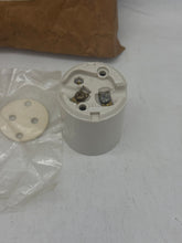 Load image into Gallery viewer, Carlisle &amp; Finch SL96X Lampholder Assembly, Mogul Screw, 1000W 120VAC (New)