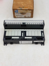 Load image into Gallery viewer, GE Fanuc IC670CHS001E I/O Base Terminal Block w/ Barrier Style Terminals (Open Box)