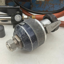 Load image into Gallery viewer, Swagelok 1610 Series 1" Hydraulic Swaging Unit (Used)