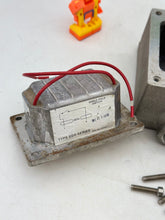 Load image into Gallery viewer, Eaton Crouse-Hinds EDS2129 Haz. Loc. 2-Pole Snap Switch w/ EDS271-SA Body (Used)
