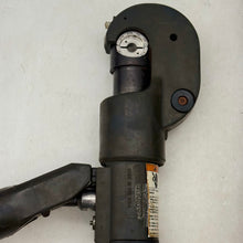 Load image into Gallery viewer, Burndy Y750-2 750 Revolver Hypress Crimping Tool w/ 14 Dies, Case (Used)
