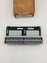 Load image into Gallery viewer, GE Fanuc IC670CHS001E I/O Base Terminal Block w/ Barrier Style Terminals (Open Box)