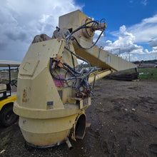 Load image into Gallery viewer, EBI Elevating Boats Inc 26 Ton Davit Crane (Used)