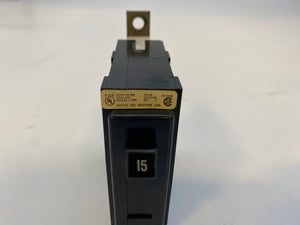 Cutler-Hammer QuickLag Circuit Breaker, 15A *Lot of (20)* (Used)