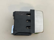 Load image into Gallery viewer, Phoenix Contact 29-38-963 Quint-Diode/40 (Used)