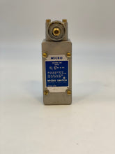 Load image into Gallery viewer, Micro Switch 101ML2 Precision Limit Switch (No Box)