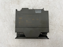 Load image into Gallery viewer, Siemens 6ES7153-2BA02-0XB0 ET200M/Link IM153-2 Interface Module (Used)