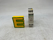 Load image into Gallery viewer, Schneider Electric RE7RL13BU Off-Delay Timing Relay w/ Control Contact (Used)