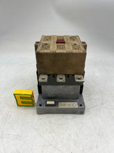 Load image into Gallery viewer, Siemens 3TB5217-0AN1 Size 4 Contactor w/ 220V Coil, 3P, 2NO 2NC Aux Contacts (Used)
