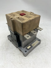 Load image into Gallery viewer, Siemens 3TB5217-0AN1 Size 4 Contactor w/ 220V Coil, 3P, 2NO 2NC Aux Contacts (Used)