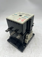 Load image into Gallery viewer, Siemens 3TF5022-0AR2 Contactor w/ 440V Coil, 3P, 2NO 2NC Aux Contacts (Used)