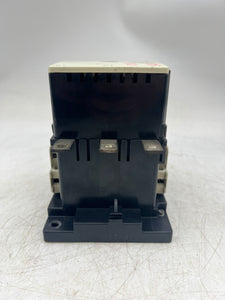 Siemens 3TF5022-0AR2 Contactor w/ 440V Coil, 3P, 2NO 2NC Aux Contacts (Used)