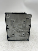 Load image into Gallery viewer, Siemens 3TF5022-0AR2 Contactor w/ 440V Coil, 3P, 2NO 2NC Aux Contacts (Used)