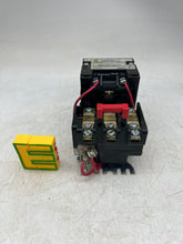 Load image into Gallery viewer, Square D 8536SCG3V08 Size 1 Starter w/ 208V Coil (Used)