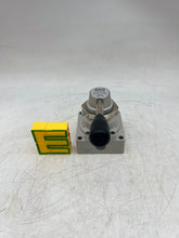 Load image into Gallery viewer, Ingersoll Rand ARO M513LR Manual Air Control Valve (Used)