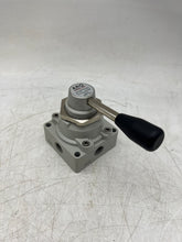 Load image into Gallery viewer, Ingersoll Rand ARO M513LR Manual Air Control Valve (Used)