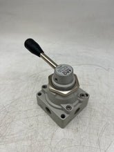 Load image into Gallery viewer, Ingersoll Rand ARO M513LR Manual Air Control Valve (Used)