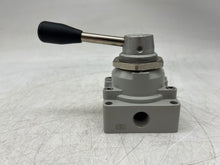 Load image into Gallery viewer, Ingersoll Rand ARO M513LR Manual Air Control Valve (Used)