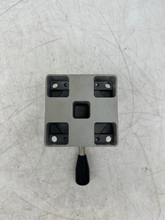 Load image into Gallery viewer, Ingersoll Rand ARO M513LR Manual Air Control Valve (Used)