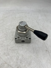 Load image into Gallery viewer, Ingersoll Rand ARO M513LR Manual Air Control Valve (Used)