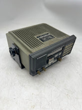 Load image into Gallery viewer, Furuno FM-8500 VHF Radiotelephone w/ Mounting Bracket (Works-For Parts)