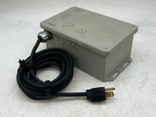 Load image into Gallery viewer, Color Kinetics 109-000017-00 PDS-60 24V Pre-Programmed Power/Data Supply (Used)