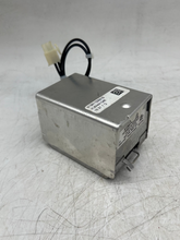 Load image into Gallery viewer, Honeywell VU844A1045 Mix/Divert Valve Actuator (Used)