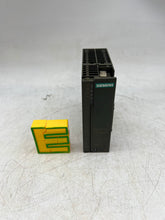 Load image into Gallery viewer, Siemens 6ES7153-2AA02-0XB0 ET200M Interface Module *Lot of (4)* (Works-For Parts)