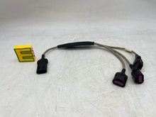 Load image into Gallery viewer, Trane CAB01148 X19051622030 Wire Branching Harness, M-F(x3), 19.69" (Used)