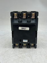 Load image into Gallery viewer, Eaton HFD3025 Circuit Breaker, 25A, 3P (Used)
