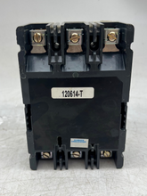 Load image into Gallery viewer, Eaton HFD3015 Circuit Breaker, 15A, 3P (Used)