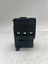 Load image into Gallery viewer, Schneider Electric LA7 D3064 Terminal Block Adapter (New)