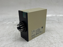 Load image into Gallery viewer, Carlo Gavazzi S110166724 Combi Timer Automatic Start, 24VDC, 11-Pin (Used)