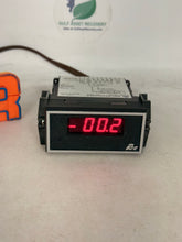 Load image into Gallery viewer, Red Lion Controls APLVD400 APLVD DC Volt Meter w/ Mount Clips (Used)