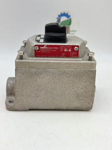 Eaton Crouse-Hinds DSD925-SA Ex. Proof Front Op. Select Switch w/ Body (Used)
