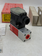 Load image into Gallery viewer, Danfoss 061B110866 MBC 5100 Pressure Switch, 1-10 BAR (New)