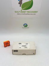 Load image into Gallery viewer, Parker 8MSEL4N-316 A-LOK Elbow, 1/2&quot; Tube x 1/4&quot; MNPT, 316SS *Box of (10)* (New)
