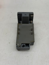 Load image into Gallery viewer, Eaton Cutler-Hammer E51SPL Inductive Proximity Sensor Switch Body (Used)