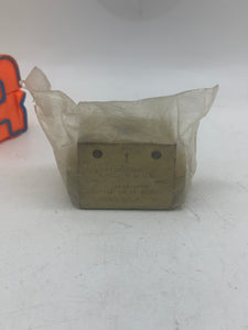 Circle Seal 459B-2PPP Brass Shuttle Valve, 1/4" NPTF, 3000 PSI (No Box)