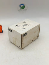 Load image into Gallery viewer, Parker 8MSC6N-316 A-LOK Male Connector, 1/2&quot; Tube x 3/8&quot; MNPT *Box of (30)* (New)