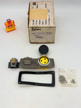 Load image into Gallery viewer, Pauluhn 2640A-125 Cover Asy w/ 2P3W Interior Receptacle, Switch, Gasket, Hrdwr (Open Box)