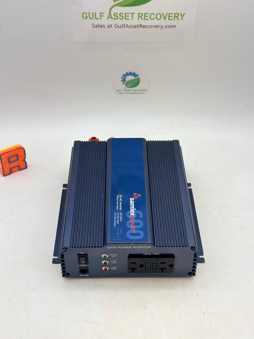 Samlex PST-600-24 DC-AC Power Inverter In: 24VDC Out: 120VAC 600W (Used)