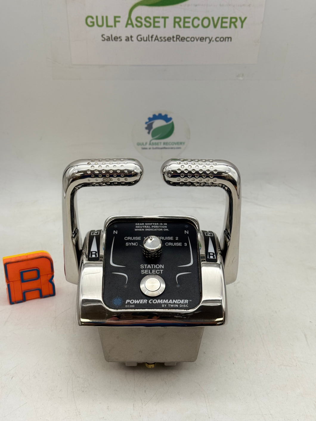 Twin Disc 1023463A EC300 Power Commander Dual Lever Control Head (Used)