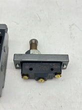 Load image into Gallery viewer, Honeywell BZE9-2RQ8PG Microswitch *Lot of (2)* (No Box)
