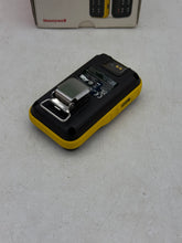 Load image into Gallery viewer, Honeywell CPD-W7X1H1M1-Y-00 BW Flex4 Portable 4-Gas Detector (Used)