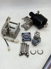 Load image into Gallery viewer, Swagelok SS-65TF12-SW12T Valve w/ 37&quot; Probe, 133-DA-HT Actuator, Temp Sens (Used)
